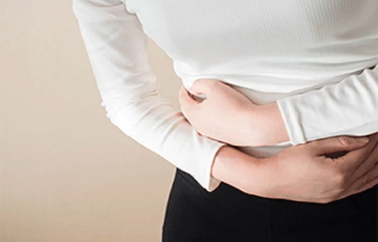 পাইলস হলে মলের সঙ্গে যে রক্ত বেরোয়, তা বাদামি রঙের হয়। কোষ্ঠকাঠিন্যের সমস্যা থেকেও এই ধরনের রোগ হয়। পাইলস হলে মলের সঙ্গে যে রক্ত বেরোয়, তা বাদামি রঙের হয়। কোষ্ঠকাঠিন্যের সমস্যা থেকেও এই ধরনের রোগ হয়।