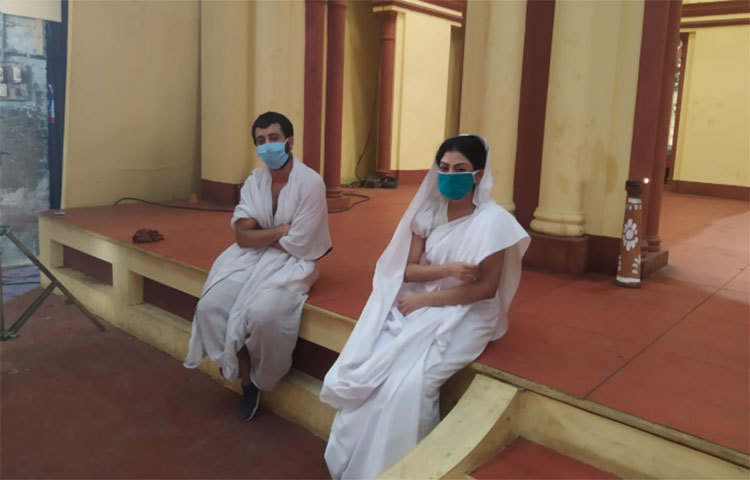 মেগা সিরিয়ালগুলো আগামি সপ্তাহ থেকেই শুরু হতে পারে বলে আশা করা হচ্ছে।