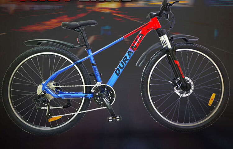 সাইকেল চালালে স্ট্রোকের ঝুঁকি কমে। গবেষণায় দেখা গেছে, স্ট্যাটিক সাইকেল চালনার ব্যায়াম নিয়মিত করলে হার্ট ফেইলিউরের রোগীদের কার্ডিয়াক ফাংশন উন্নত হয়। ছবি: সংগৃহীত