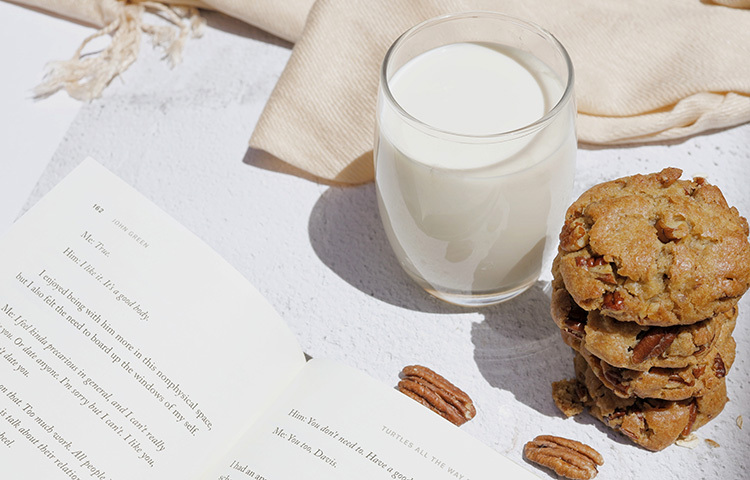 শরীর সুস্থ রাখার জন্য ক্যালসিয়াম অত্যন্ত গুরুত্বপূর্ণ। মজবুত হাড়, অস্থিসন্ধি, সুস্থ দাঁতের জন্য ক্যালসিয়াম প্রয়োজনীয়। রক্তচাপ নিয়ন্ত্রণে এবং ডায়াবেটিস মোকাবিলায় ক্যালসিয়াম গুরুত্বপূর্ণ। ছবি: সংগৃহীত