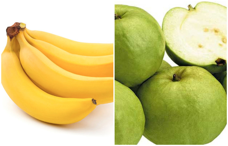 কলা ও পেয়ারা: এ দুটি ফল একসঙ্গে খেলে বমি, মাথাব্যথা, রক্তের এসিডের মাত্রা বেড়ে যাওয়া জনিত বিকার এবং গ্যাস সমস্যা হতে পারে।