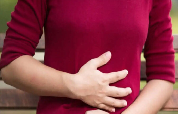 অনেকেই মাঝে মধ্যে গ্যাস, অম্বল বা পেট ফাঁপার মতো সমস্যায় ভোগেন। স্ট্রেস কিন্তু বদহজমের অন্যতম কারণ। ছবি: সংগৃহীত