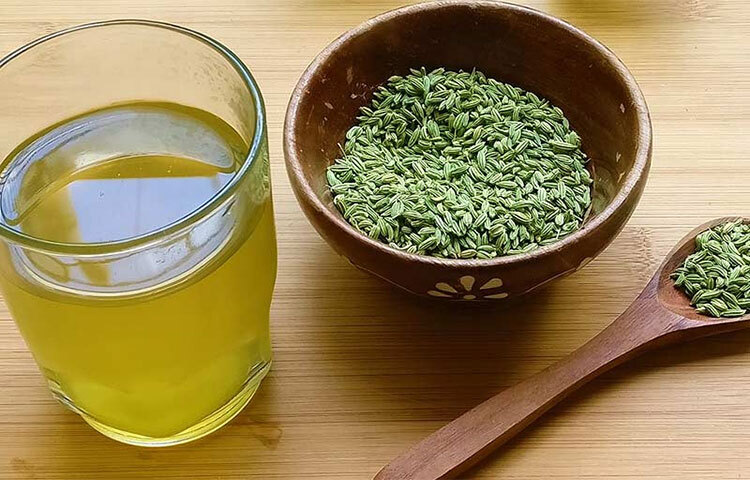 খাওয়ার পর মৌরি চিবিয়ে খেলে হজম ভালো হয়, অ্যাসিডিটিও হয় না। এক গøাস জলে ১ চা-চামচ মৌরি সারারাত ভিজিয়ে রেখে সকালে খালি পেটে পান করুন, শরীর ঠান্ডা থাকবে, গ্যাস অম্বলের সম্ভাবনাও কমবে। ছবি: সংগৃহীত