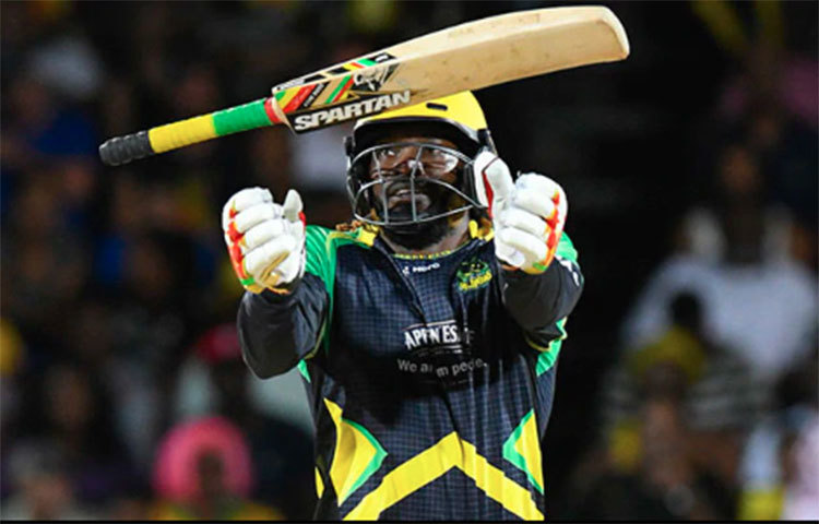 ক্যারাবিয়ান প্রিমিয়ার লিগে এবার খেলবেন না ক্রিস গেইল। প্লেয়ার্স ড্রাফটের আগেই ব্যক্তিগত কারণ দেখিয়ে সিপিএল থেকে সরে দাঁড়ালেন।