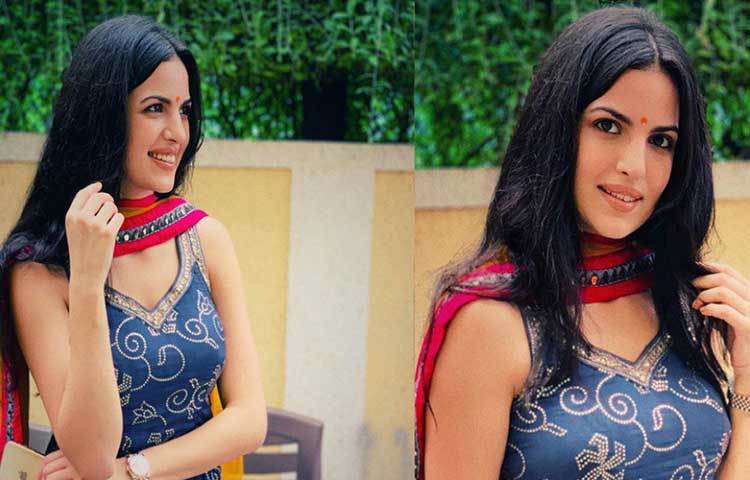 এক বছরের মধ্যেই সুযোগ সিনেমায়। প্রকাশ ঝা-র পরিচালনায় ‘সত্যাগ্রহ’ ছবিতে প্রথম অভিনয়। ‘আইয়ো জি’ নাচে তাকে দেখা যায় অজয় দেবগণের সঙ্গে।