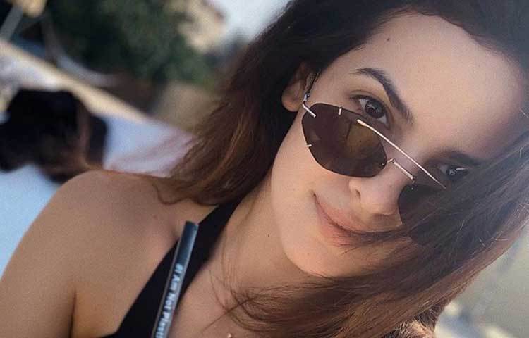 ক্রমশ বাড়তে থাকে কাজের পরিধি। হিন্দির পাশাপাশি কাজ করেছেন দক্ষিণী ছবিতেও। ‘অ্যাকশন জাকসন’ ছবিতে অভিনয় করেন। পুলিশ অফিসারের ভূমিকায় অ্যাকশন দৃশ্যেও সাবলীল অভিনয় করেন ‘সেভেন আওয়ার্স টু গো’ ছবিতে।