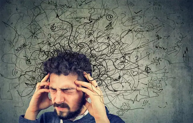 স্ট্রেস: কোনো বিষয়ে বেশি চিন্তা করলে শরীরে বার্ধক্য বাসা বাঁধে। এমনকী তার ফলে কোনো মানসিক বা শারীরিক ব্যাধিরও শিকার হতে পারেন আপনি। বিশেষজ্ঞরা জানাচ্ছেন মানুষ এই স্ট্রেসটি সম্পর্কে হয়ত বুঝতে পারেন না, কিন্তু এটি একটি প্রাণঘাতী সাইলেন্ট কিলার। তাই দীর্ঘদিন তরতাজা ও ঝকঝকে থাকতে বেশি মানসিক চাপ একেবরেই নেবেন না। তবেই ধরে রাখতে পারবেন বয়স। ছবি: সংগৃহীত