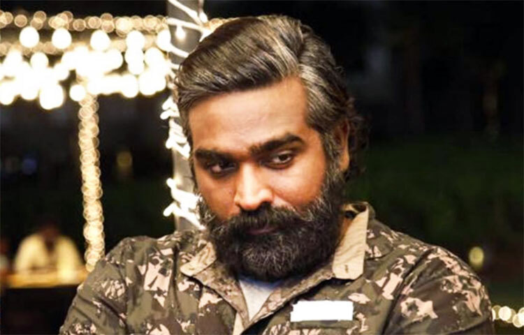 বিজয় সেতুপতি ভারতের তামিল চলচ্চিত্র জগতে প্রতিষ্ঠিত অভিনেতা এবং প্রযোজক। ভক্তদের কাছেও তিনি অত্যন্ত জনপ্রিয়। ছবি: সংগৃহীত