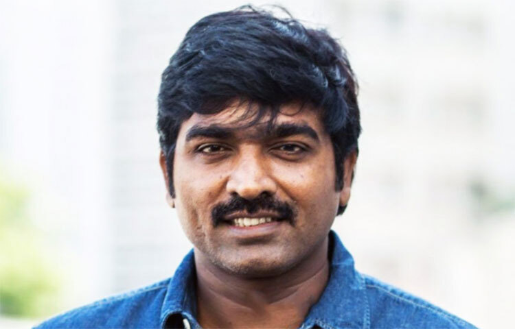 বীররাঘবন সরকারি স্কুলের শিক্ষক হিসাবে কাজ করতেন। ২০১৬ সালে তিনি অস্থায়ী চুক্তির ভিত্তিতে বিভিন্ন কর্মহীন যুবককে চাকরি খুঁজে পেতে সাহায্য শুরু করেন। ২০১৯ সাল নাগাদ তিনি তিন হাজার জনেরও বেশি তরুণ-তরুণীকে চাকরি পেতে সাহায্য করেন। ছবি: সংগৃহীত