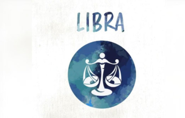 তুলা: তুলা রাশির জাতক-জাতিকারা সব কিছু মানিয়ে নিতে বাকিদের তুলনায় হয়তো খুব তাড়াতাড়ি পারেন। কিন্তু ‘ফ্লার্ট’ করার ব্যাপারে তাদের জুড়ি মেলা ভার। অনেক ধরণের মানুষদের সঙ্গে মেলামেশা করতে তারা ভালোবাসেন। তাই যে কারোর প্রতিই তারা যে কোনো সময় আকৃষ্ট হতে পারেন। কোনো রিলেশনশিপে থাকাকালীনও সেটা হয়। শুরু শুরুতে সেটা নিয়ে খুব একটা চিন্তার বিষয় না থাকলেও। সম্পর্ক অন্য কারোর সঙ্গে গভীর হয়ে গেলে কিন্তু সমস্যা। বর্তমান পার্টনারের সঙ্গে ব্রেক আপ হওয়ার সম্ভাবনা অনেক বেশি থাকে।