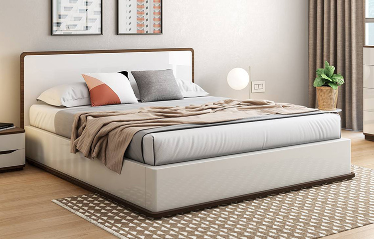 এই গরমে ফ্যান চালালেও যেন কোনো কাজ হয় না। অনেকে ভাবছেন এসি লাগাবেন, কিন্তু বিদ্যুৎ বিলের কথা ভেবে পারছেন না। তবে এসি না চালিয়েই ঘর ঠান্ডা রাখা যায়। ছবি: সংগৃহীত