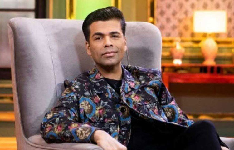 খেলা যখন চরমে আচমকাই কর্ণ ইমরানের দিকে এক একটি করে শব্দ ছুড়ে দিতে থাকেন। নিয়ম এই যে ওই শব্দগুলো শোনামাত্র প্রথম যার নাম মাথায় আসে ইমরানের তা তখনই বলতে হবে। অপেক্ষা করা চলবে না।