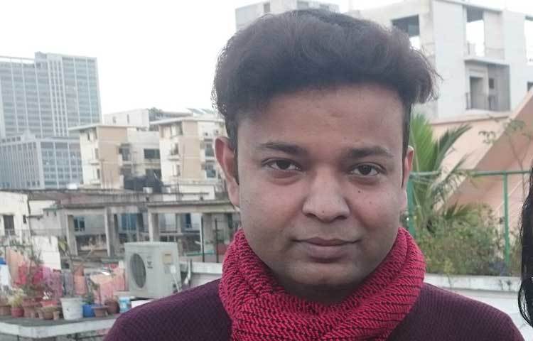 ‘সেলিব্রিটি আর্কাইভ’ অনুষ্ঠানটি মূলত একটি নিয়মিত সাপ্তাহিক অনুষ্ঠান। হাসান জাহাঙ্গীরের সার্বিক তত্ত্বাবধান এবং মনিরুজ্জামান লিপনের প্রযোজনায় অনুষ্ঠানটি প্রচার হবে।