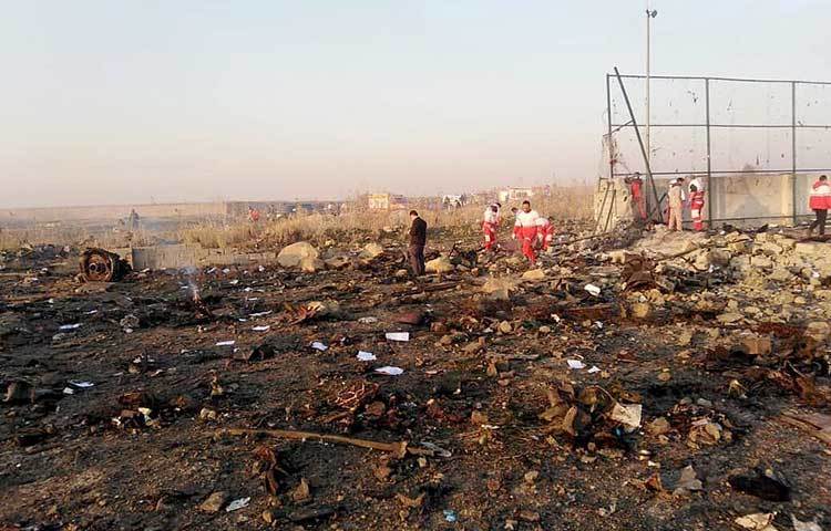 বিমানটি উড্ডয়নের মাত্র তিন মিনিটের মাথায় বিধ্বস্ত হয়েছে বলে ইরানের একটি টেলিভিশনের খবরে বলা হয়েছে। একটি ভিডিও ফুটেজে দেখা গেছে, বিমানটি আকাশ থেকে মাটিতে পড়ার সঙ্গে সঙ্গেই এতে আগুন ধরে গেছে।