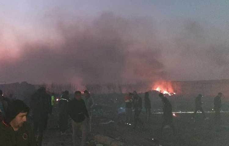 ইরানের গণমাধ্যমের খবরে বলা হয়েছে, যান্ত্রিক ত্রুটির কারণে ওই বিমানটি বিধ্বস্ত হয়েছে।