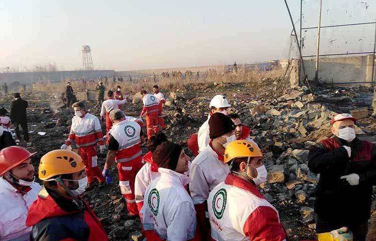 রাডারের তথ্য অনুযায়ী, ইউক্রেনের আন্তর্জাতিক এয়ারলাইন্সের ফ্লাইট পিএস৭৫২ বিমানটি তেহরানের ইমাম খামেনি বিমানবন্দর থেকে সকাল ৬টায় যাত্রা করেছিল।