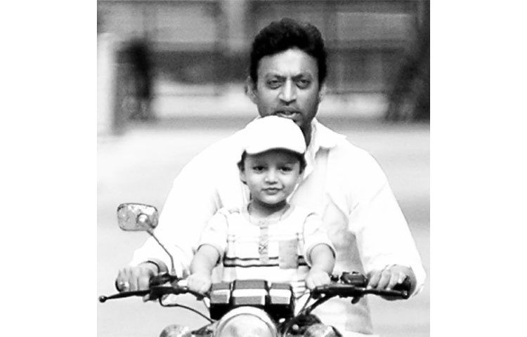 কত কথা পিতা-পুত্রের!