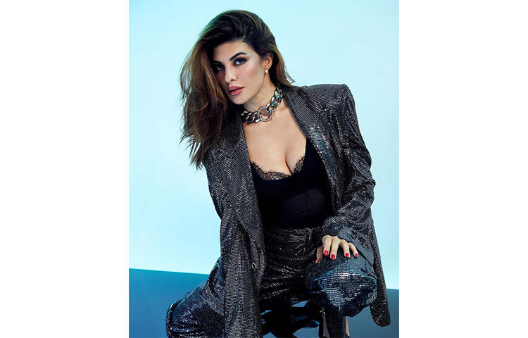 জ্যাকুলিন  মানেই নতুন কিছু। বলিউডে পা রাখতেই নানা বিতর্কে জড়িয়েছে তার নাম। ছবি: ইনস্টাগ্রাম