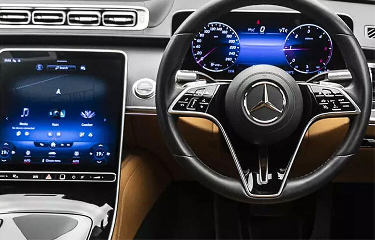 এই গাড়িটি শূন্য থেকে ১০০ কিমি গতিবেগে আসতে ৭.৮ সেকেন্ড সময় নেয়। ছবি: সংগৃহীত