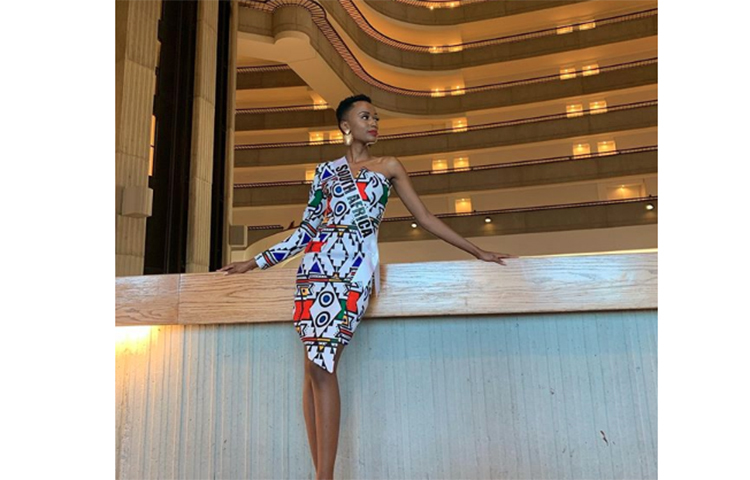 তুনজির ফটোসেশন।