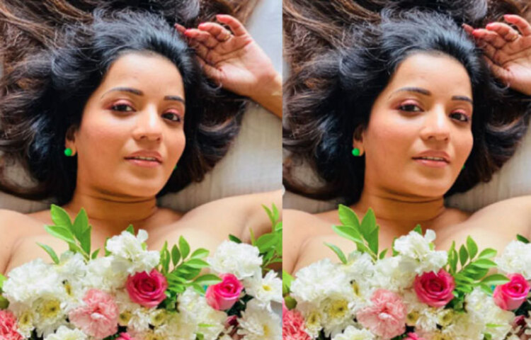 তার এই ছবি নিয়েই রীতিমত আলোচনা-সমালোচনা শুরু হয়েছে। হয়ত বিশেষ কোনও ফটোশ্যুটের জন্য তোলা ছবিও হতে পারে।