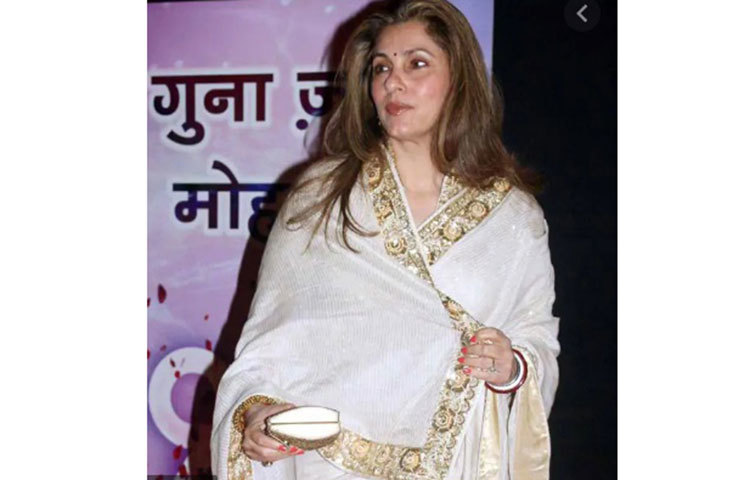 তবে নিতু সিংয়ের সঙ্গে ডেট শুরুর পরও নাকি ডিম্পলের সঙ্গে সম্পর্ক ছিল ঋষি কাপুরের।