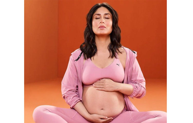 এই ছবিতে বেবি বাম্পের ছবি প্রকাশ করেছিলেন যোগ ব্যায়ামের সময়ে। ছবি: সংগৃহীত