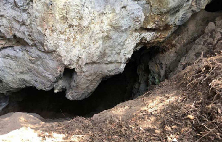 পরে কোনো এক সময়ে প্রাকৃতিক কারণে ওই মন্দির ধ্বংস হয়ে গিয়েছিল। বা, ধ্বংস করা হয়েছিল। স্থানীয় বাসিন্দাদের কাছে এই তত্ত্বের পরিচয় পেয়েছিলেন মার্কিন অভিযাত্রীরা।