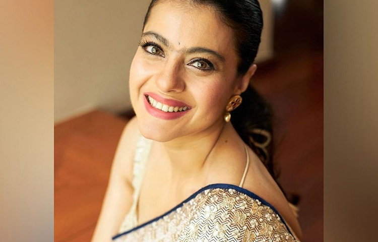 মাছ খেতে খুবই ভালোবাসেন এবং মাছ যে আমাদের ত্বকের স্বাস্থ্যের জন্য খুবই উপকারী, তা প্রায় সবারই জানা। বিশেষ করে, ওমেগা-৩ ফ্যাটি অ্যাসিড সমৃদ্ধ মাছ নিয়মিত খেলে ত্বকের স্বাস্থ্য ভালো থাকে। ছবি: সংগৃহীত