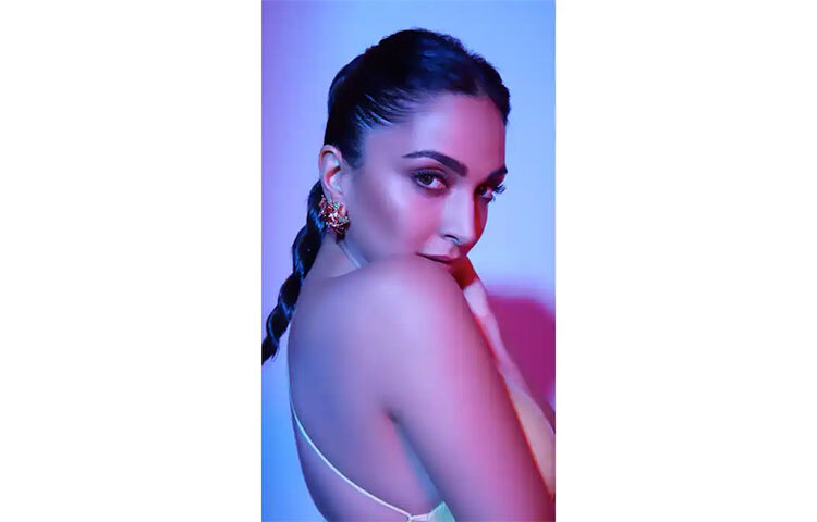 কিয়ারার জন্মদিনে ফিরে দেখা যাক, তার এ পর্যন্ত সফল সিনেমাগুলোর ঝলক। ছবি: সংগৃহীত