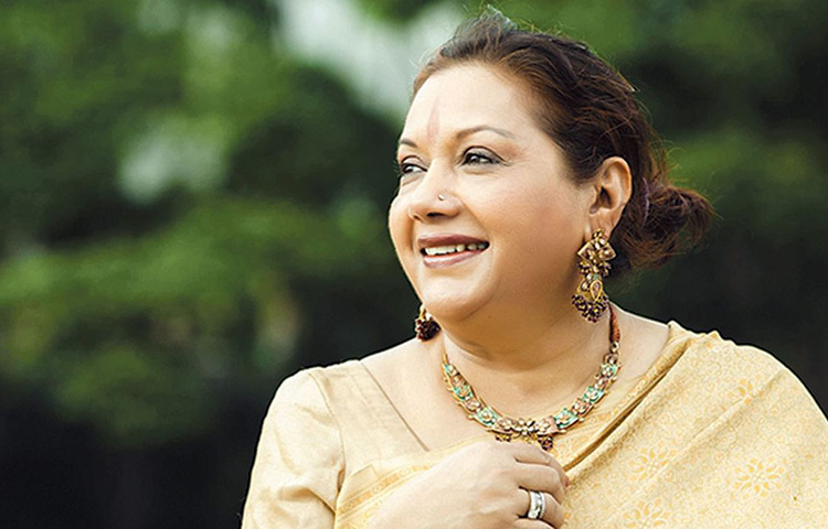 নায়িকা কবরী মিষ্টি হাসি আর অভিনয়ের নৈপুণ্য দিয়ে তিনি মাতিয়ে রেখেছিলেন দর্শকদের। ছবি: সংগৃহীত