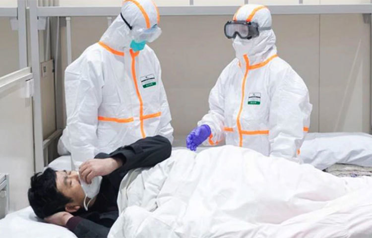 স্নায়ুরোগ বিশেষজ্ঞদের মতে, প্রত্যেক করোনা আক্রান্তেরই মস্তিষ্কের ক্ষতি হবে, এমনটা বলা যায় না। তবে এই ভাইরাসের সংক্রমণে মস্তিষ্কের ক্ষতিগ্রস্ত হওয়ার একটা আশঙ্কা থেকেই যায়।