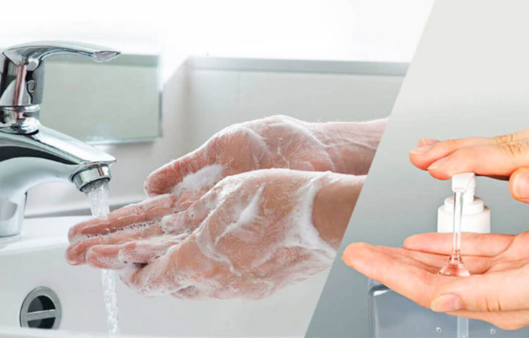 বেশির ভাগ হ্যান্ড স্যানিটাইজারে রয়েছে ‘সিন্থেটিক ফ্রেগরেন্স’ যার রাসায়নিক উপাদান শরীরে সঠিক পরিমাণে হরমোন উত্পাদনে বাধা সৃষ্টি করে।