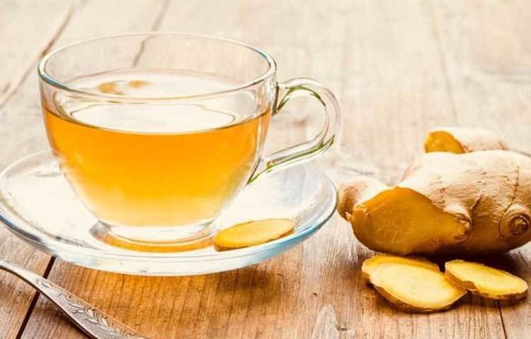 আদা দিয়ে কালো চা খাওয়া বা লবঙ্গ, আদা, গোলমরিচ, তেজপাতা ফুটিয়ে নিয়ে চায়ের মতো পান করলে সর্দি-কাশিতে ভালো ফল পাবেন। তাজা শাক-সবজি, ফল, বাদাম রাখুন খাদ্যতালিকায়।