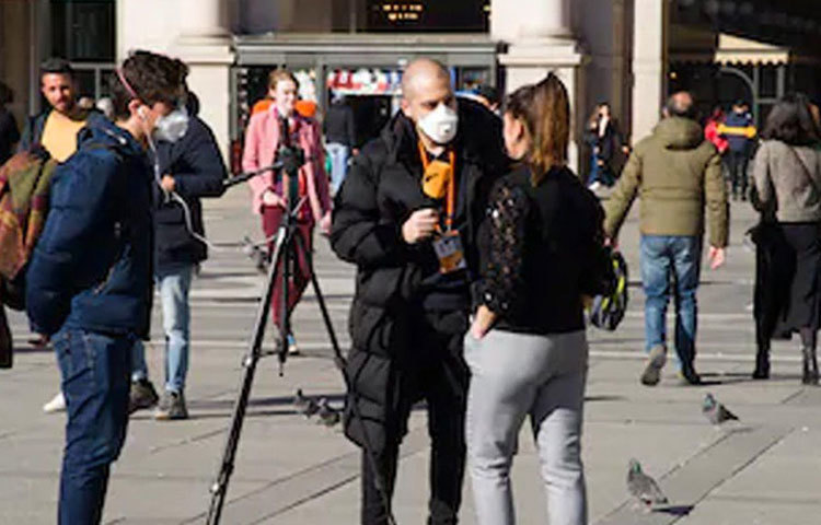 অ্যাসাইনমেন্ট করছেন যারা, তারা অফিসের ঘেরাটোপেও মাস্ক পরতে পারেন। নয়তো আপনাদের থেকে সহকর্মীরা সংক্রামিত হতে পারেন।