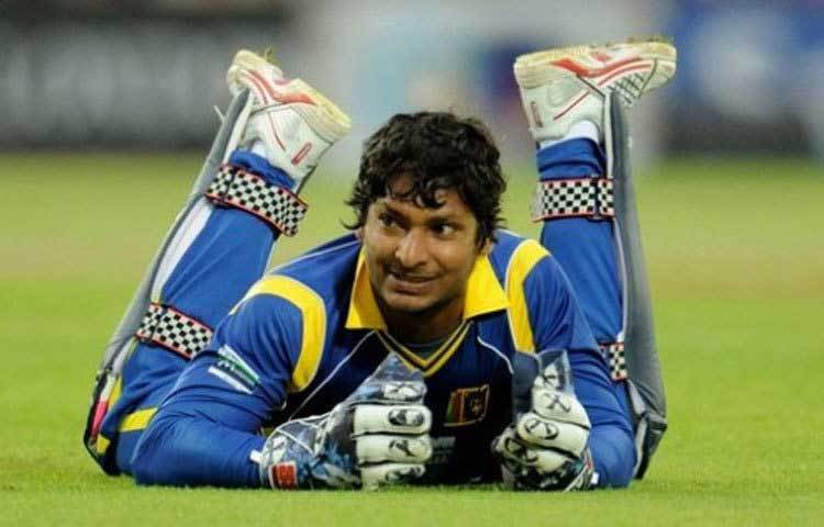 সর্বকালেরর অন্যতম সেরা ইউকেট কিপার কুমার সাঙ্গাকারাকে স্টাইলিশ উইকেটকিপার বলা হয়ে থাকে।