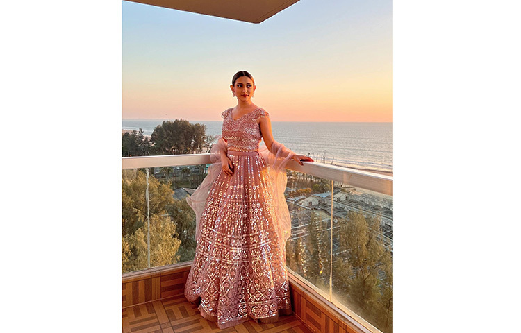 তবে তাদের প্রেম সম্পর্কে এখনো খোলাখুলি কিছু জানা যায়নি। ছবি: ফেসবুক