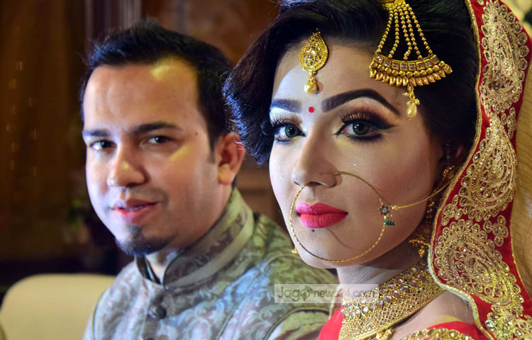 সিলেটের ব্যবসায়ী পারভেজ মাহমুদ অপুকে ২০১৬ সালে বিয়ে করেছিলেন চিত্রনায়িকা মাহিয়া মাহি। বেশ সুখী দম্পতি হিসেবেই পরিচিত ছিলেন তারা। ছবি: জাগো নিউজ