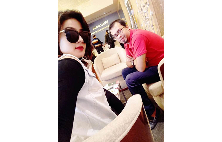 এবার আর কোনো গুঞ্জন নয়। নায়িকা নিশ্চিত করলেন তার সংসার ভেঙে যাওয়ার খবর। ছবি: সংগৃহীত