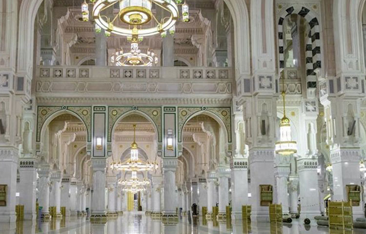 হারাম শরিফের ভেতরের অংশ।