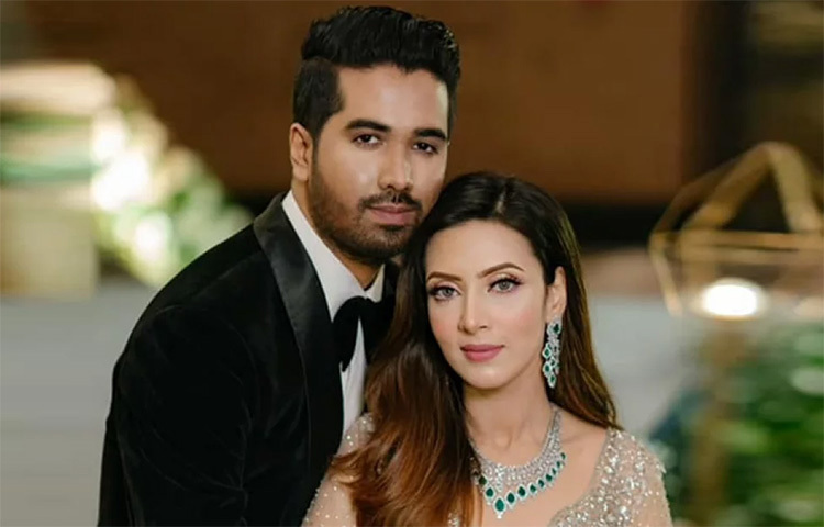 বিদ্যা সিনহা মিম: জাতীয় চলচ্চিত্র পুরস্কারপ্রাপ্ত চিত্রনায়িকা বিদ্যা সিনহা মিম চলতি বছর বিবাহবন্ধনে আবদ্ধ হয়েছেন। স্বামীর নাম সনি পোদ্দার। তিনি একটি বেসরকারি ব্যাংকে কর্মরত। ছবি: সংগৃহীত