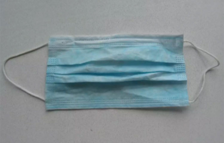 ব্যবহৃত মাস্ক আর ব্যবহার করা যাবে না।