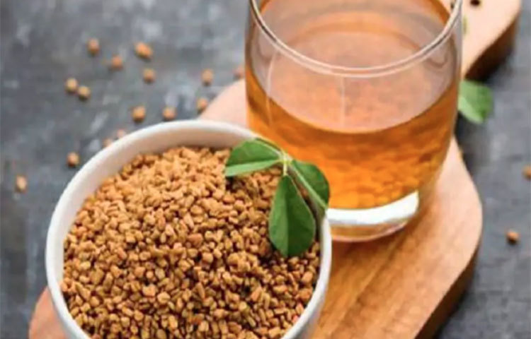 কোলেস্টেরল কমায়: শরীরে কোলেস্টেরলের মাত্রা নিয়ন্ত্রণে রাখে মেথি। কোলেস্টেরল বেড়ে গেলে কমিয়ে দেয়।