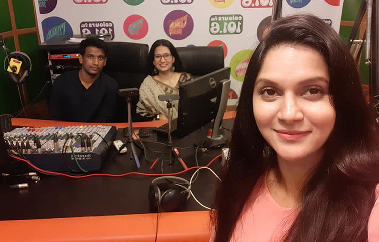 ২০০২ সালে শুরু মডেলিং ক্যারিয়ার। এরপর বাংলাদেশের বেশ কিছু প্রথম সারির সংস্থার ব্র্যান্ড অ্যাম্বাসাডার হয়েছেন তিনি।