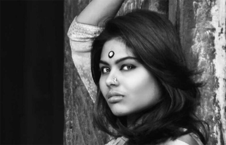 কিন্তু ইদানীং কাজ কমে আসছিল তার। তাই নিয়ে চিন্তায় ছিলেন। বাড়িতে বেশ কয়েক বার জানিয়েওছিলেন চিন্তার কথা। ছবি: সংগৃহীত