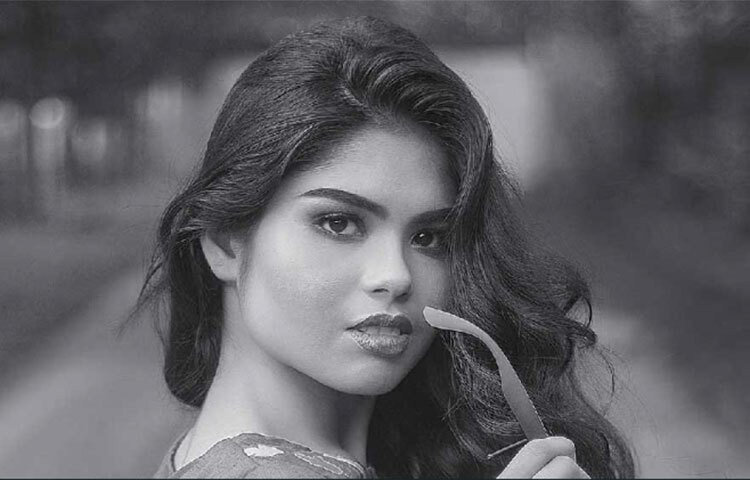 বৃহস্পতিবারও শুটিংয়ের কাজে বাঘাযতীন গিয়েছিলেন অভিনেত্রী। তারপর কী এমন হলো যে তার মৃত্যু হল? আপাতত সেই প্রশ্নের উত্তরই খুঁজছে পুলিশ। হতাশা, সম্পর্কের টানাপড়েন ছাড়াও নেপথ্যে কি রয়েছে তৃতীয় কোনো ব্যক্তি? ছবি: সংগৃহীত