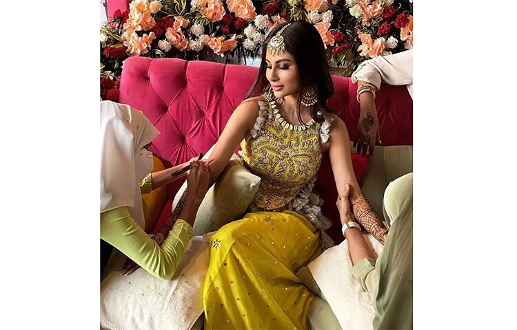 বিয়ে বাড়িতে অতিথিদের আসতে হলে আরটি-পিসিআর পরীক্ষা করে তবেই আসতে পারবেন। ছবি: সংগৃহীত