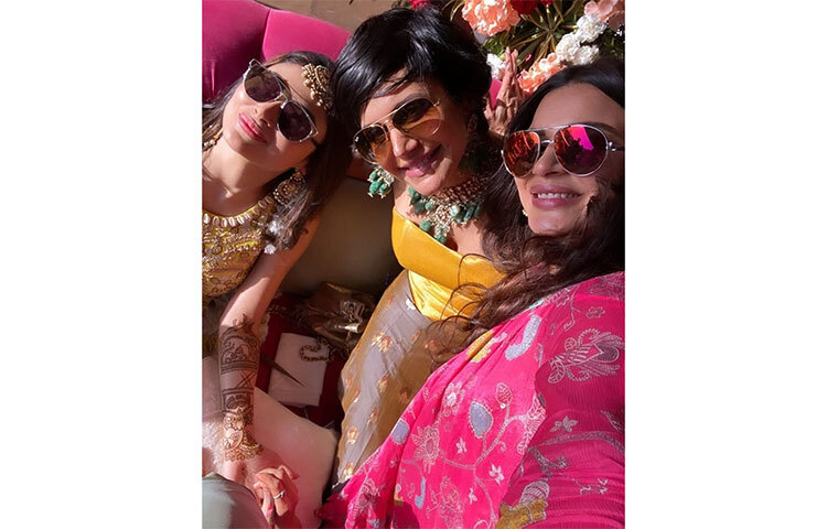 মৌনি রায়কে খুব তাড়াতাড়ি অয়ন মুখোপাধ্যায়ের ব্রহ্মাস্ত্রতে দেখতে পাওয়া যাবে। ছবিতে রণবীর কাপুর ও আলিয়াভাট মুখ্য চরিত্রে অভিনয় করবেন। ছবি: সংগৃহীত