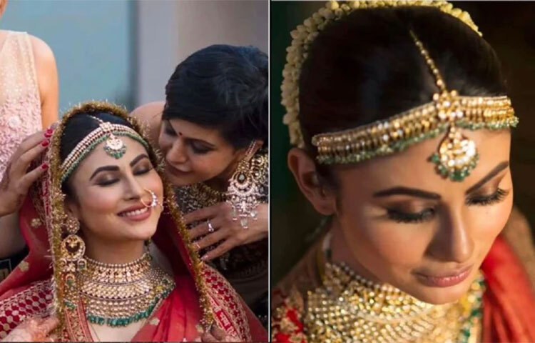 বেইজ-গোল্ডেন সাবেকি আউটফিটে, সঙ্গে পাগড়ি আর ম্যাচিং স্টোলে সেজেছিলেন সুরজ। এদিকে সব্যসাচীর সাজে মৌনির নাকের নথ নজর কেড়েছে। ছবি: সংগৃহীত