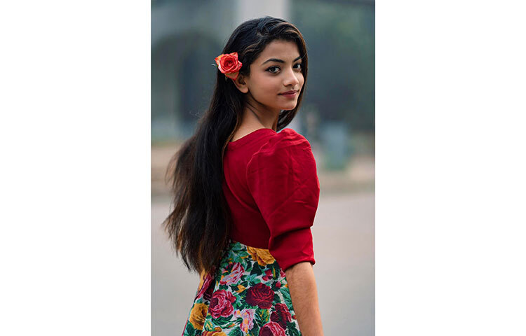 ইরা নওগাঁ সরকারি কলেজে কলেজে পড়াশোনা করছেন। তার পরিচয় এখন ‘ব্যালে বালিকা’।